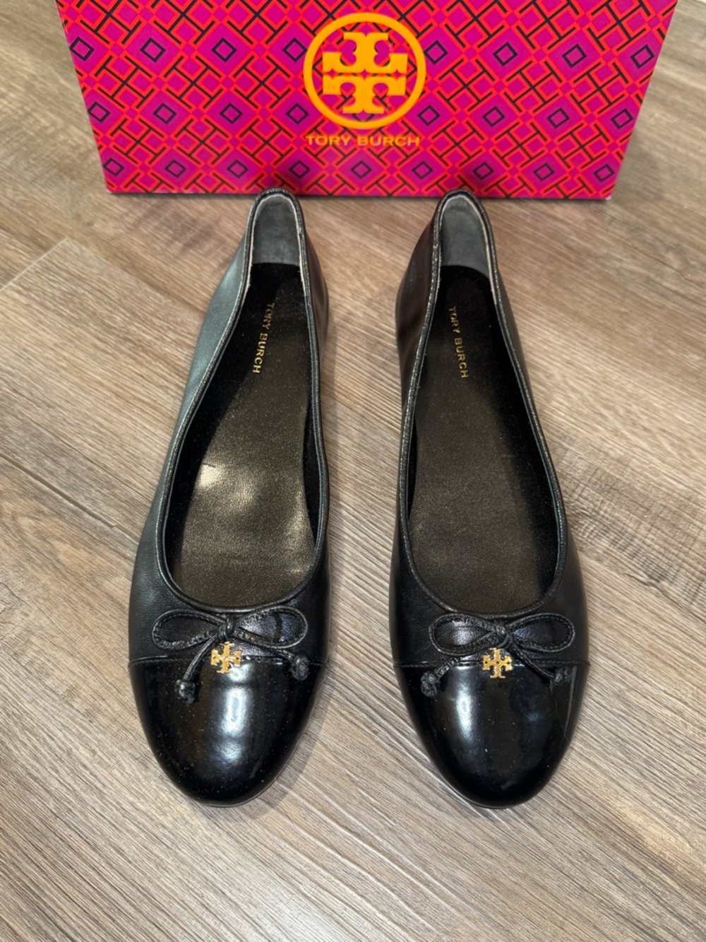 Tory Burch Cap Toe Patent Leather Ballerina Round Toe Perfect Black Flats